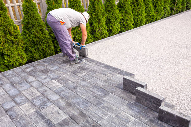 Best Interlocking Driveway Pavers  in Lindsborg, KS
