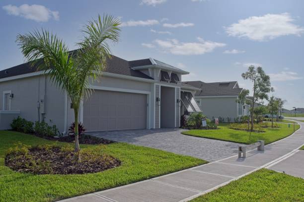 Best Custom Driveway Pavers  in Lindsborg, KS