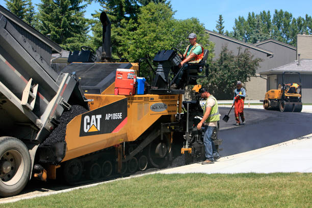 Best Driveway Pavers Near Me  in Lindsborg, KS