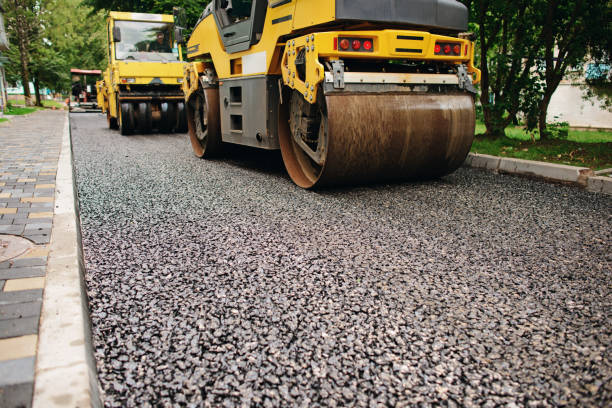 Best Best Driveway Pavers  in Lindsborg, KS